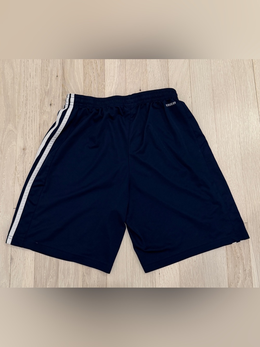 Adidas Boys Squad 21 Athletic Shorts Navy/White L Like New - Picture 3 of 7